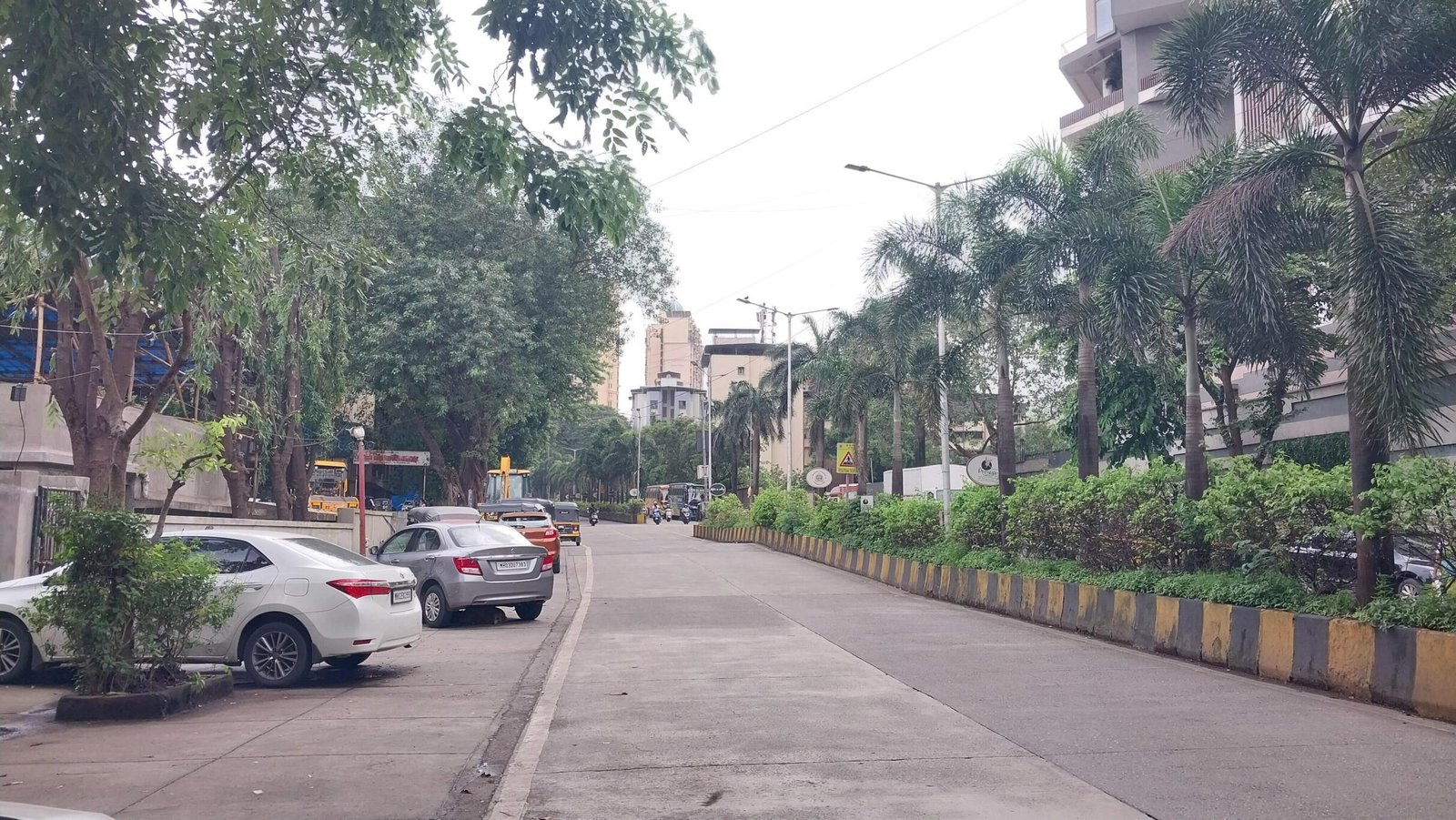 4msnstm_1787643336_825850637_optOrig Siesta Luxurious 3 Bhk
