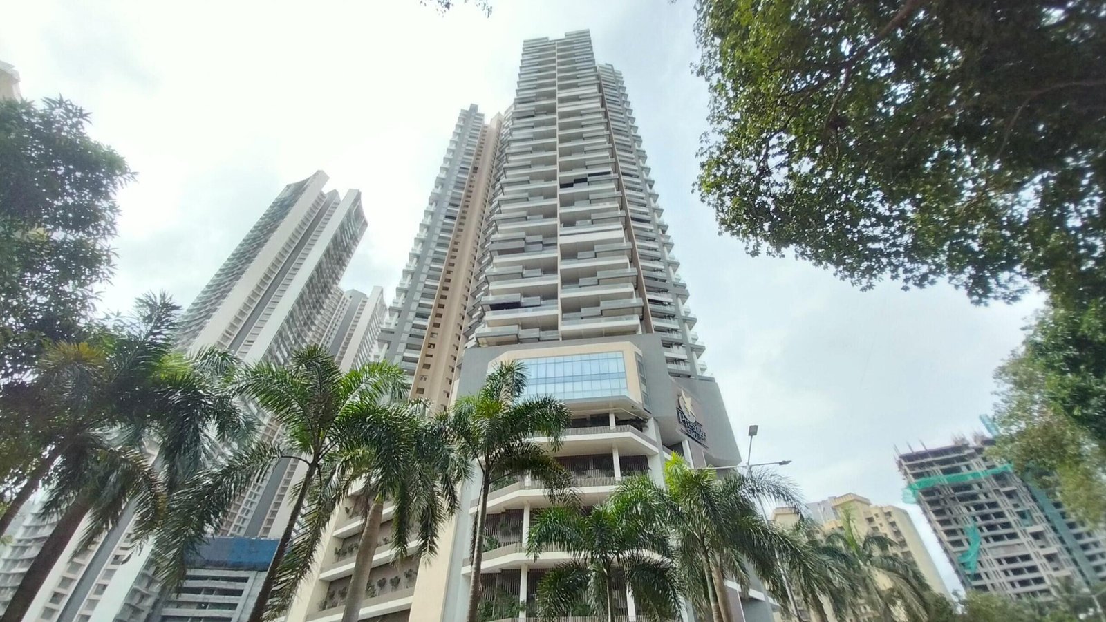 f5acc7v_1787643334_825850613_optOrig Siesta Luxurious 3 Bhk